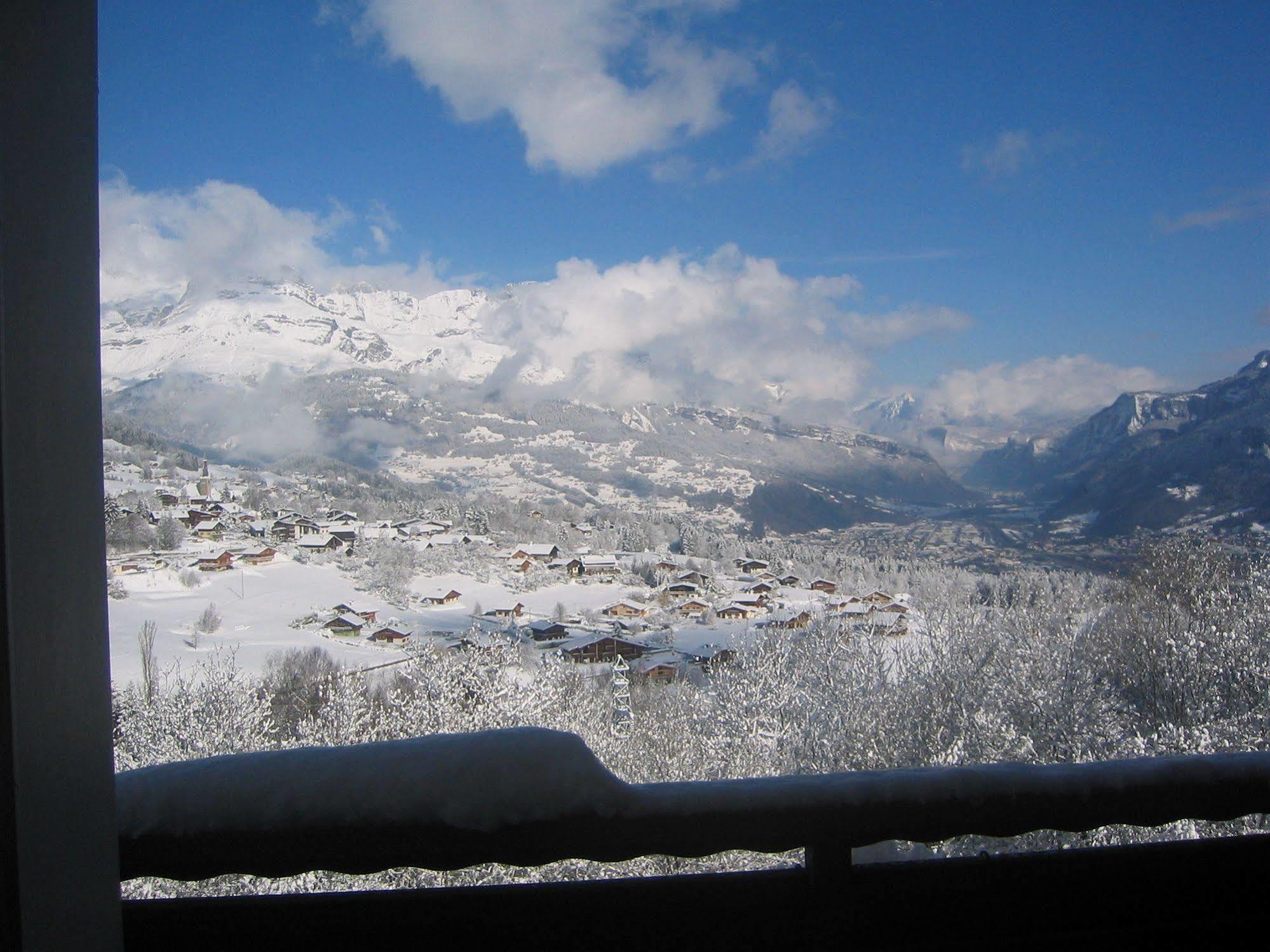 Les Aravis - Combloux Hotel Екстериор снимка